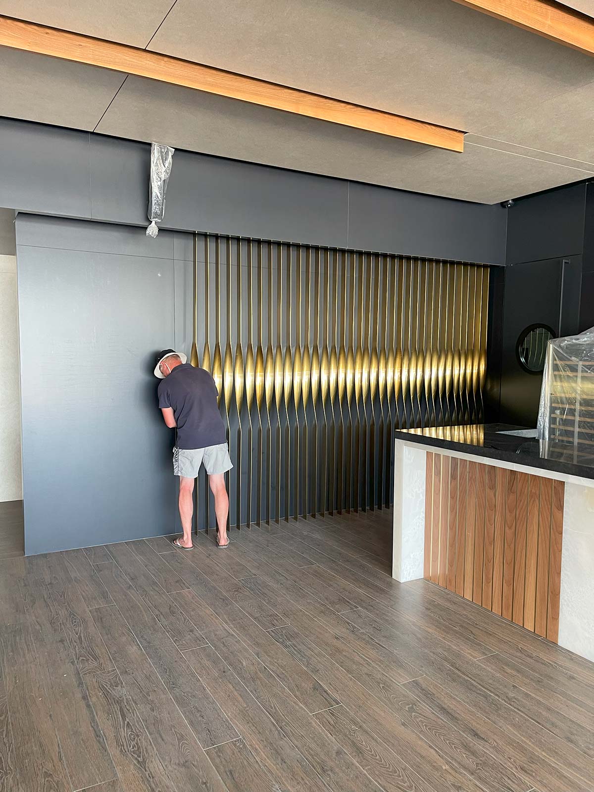Sun Ray Spa — сдержанный и стильный декор от Balyuk Steel Group